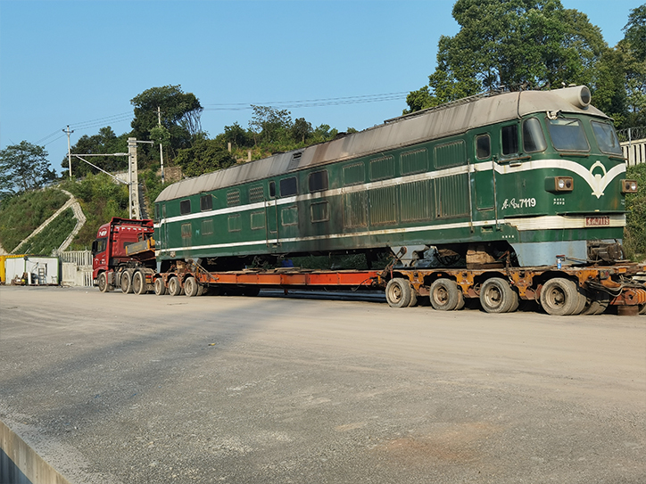 濟寧整車物流15米平板貨車